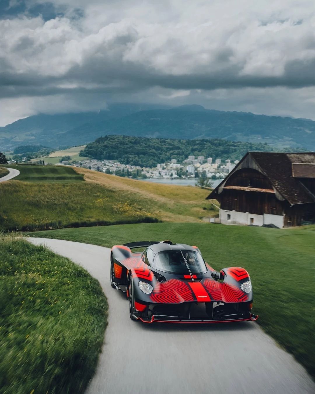 开云体育app-阿斯顿马丁力克法拉利，诺里斯高光表现