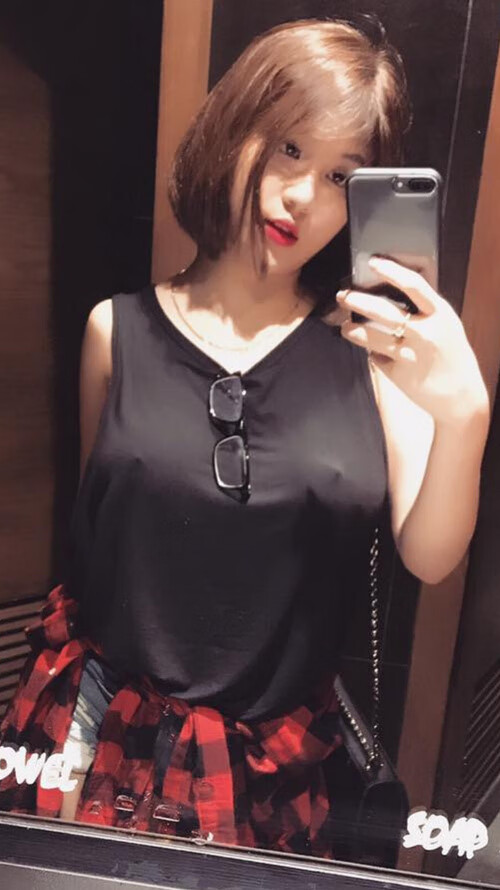 开云体育登录-当黄金军团遭遇绿色城墙，贝林厄姆的中场交响曲