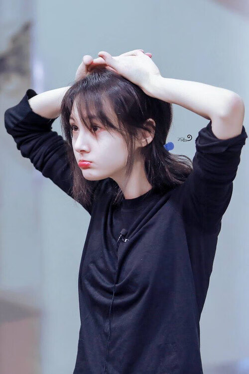 戈贝尔弑旧主？末节统治攻防，马刺加时逆转76人