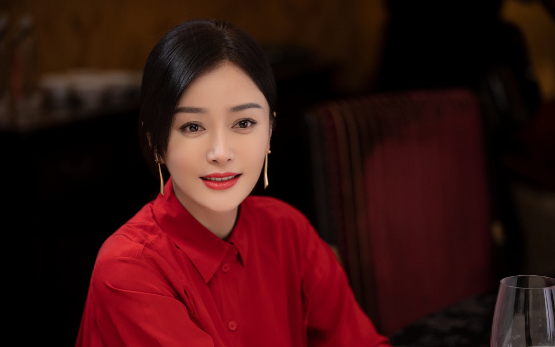 玫瑰战争没有悬念,当东欧重锤击碎两河新月,福登用双脚重写2026世界杯的唯一答案