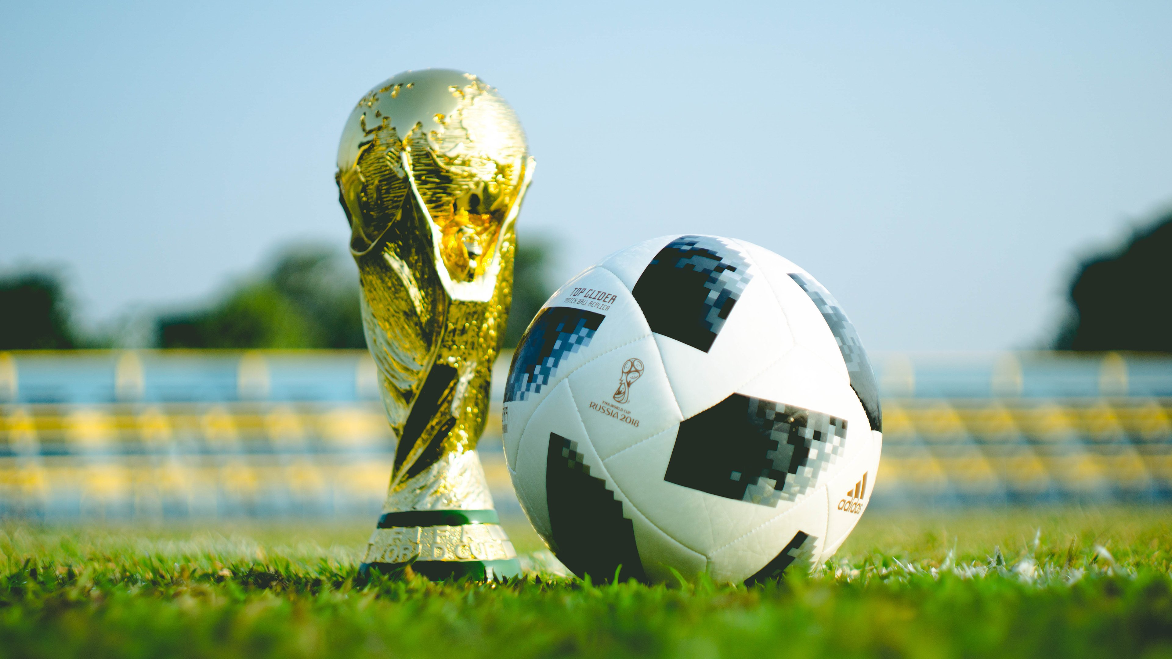 2026世界杯惊世奇观！泰国4-0碾压厄瓜多尔，萨内引领东南亚风暴演绎完美协奏